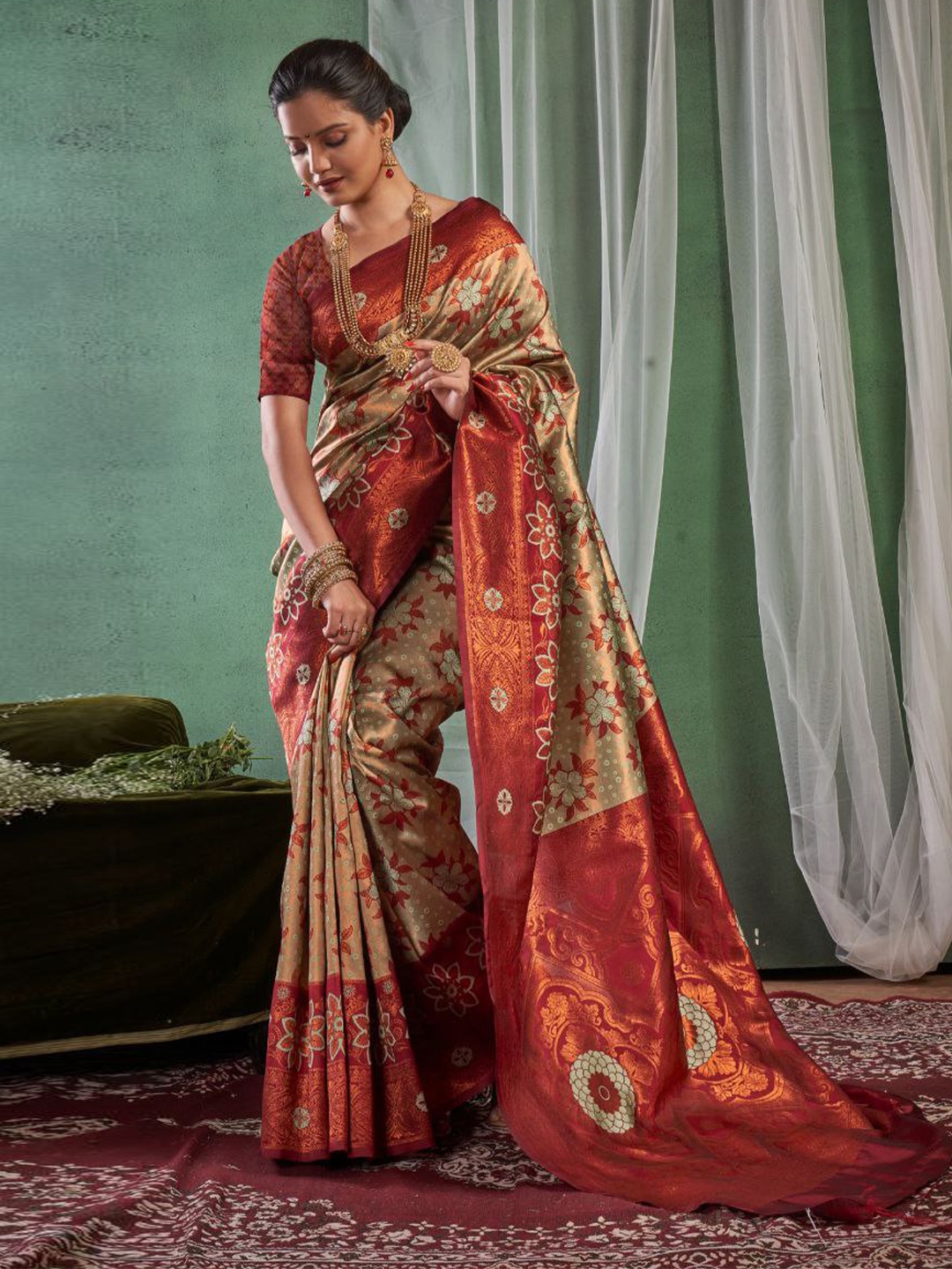 

Marziyaa Ethnic Woven Design Zari Silk Cotton Banarasi Saree, Beige