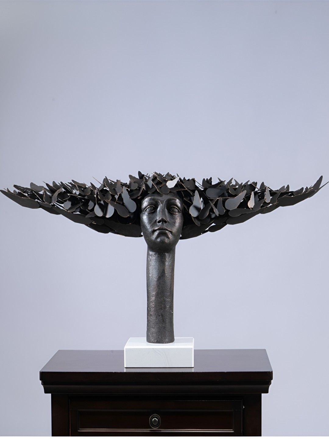 

La Muse Black Marble Curio Showpiece