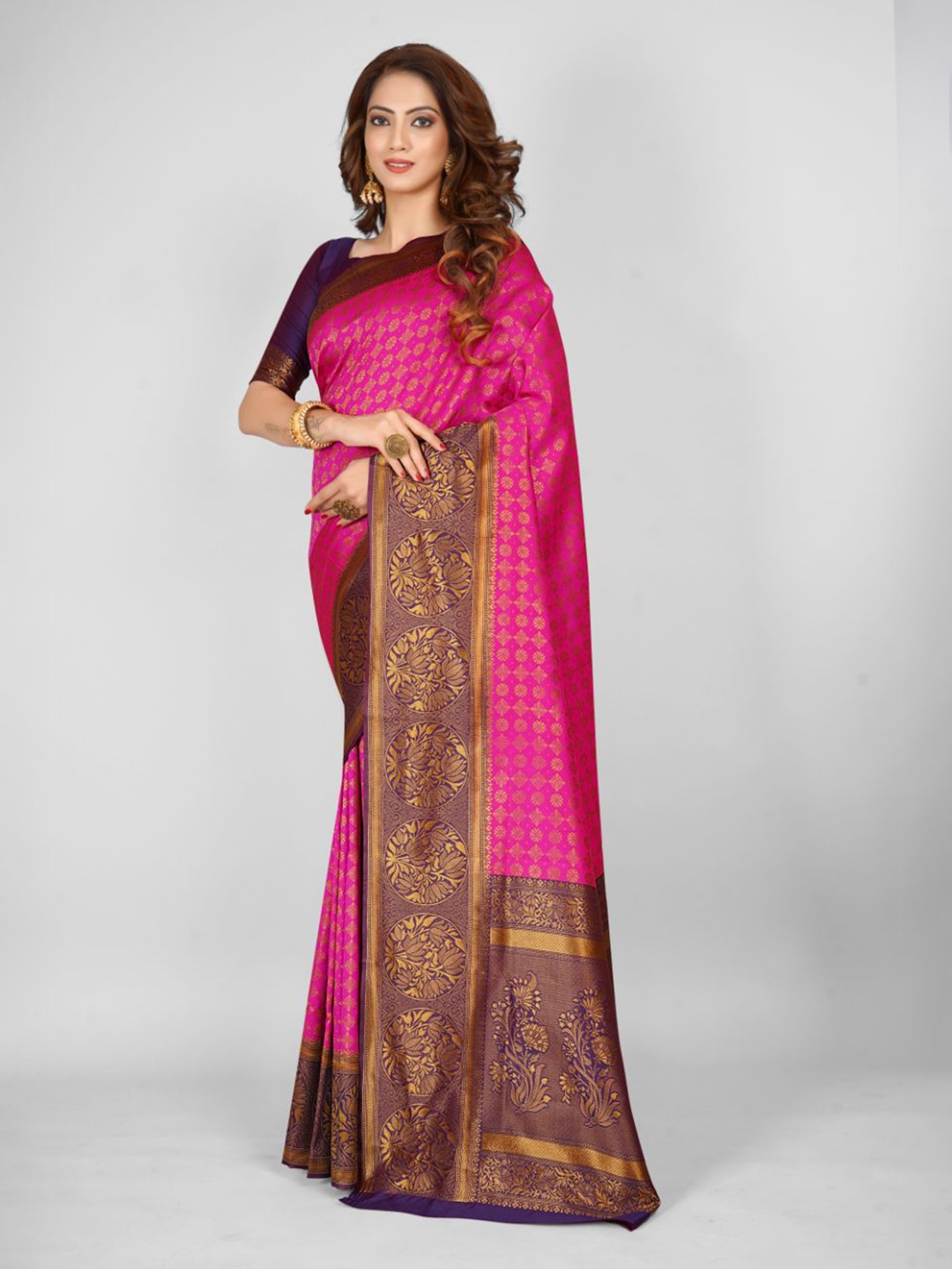 

Aagiri Ethnic Motifs Woven Design Zari Banarasi Saree, Pink