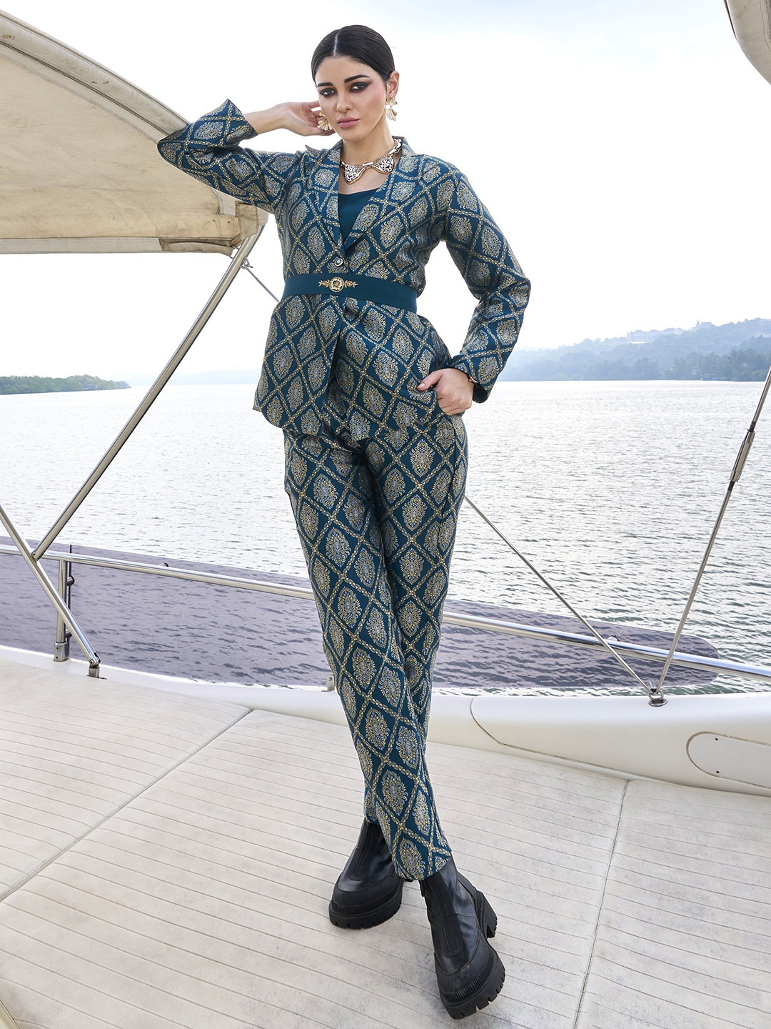 

MOJILAA Jacquard Woven Design Crop Top & Trousers With Jacket Co-Ords, Teal
