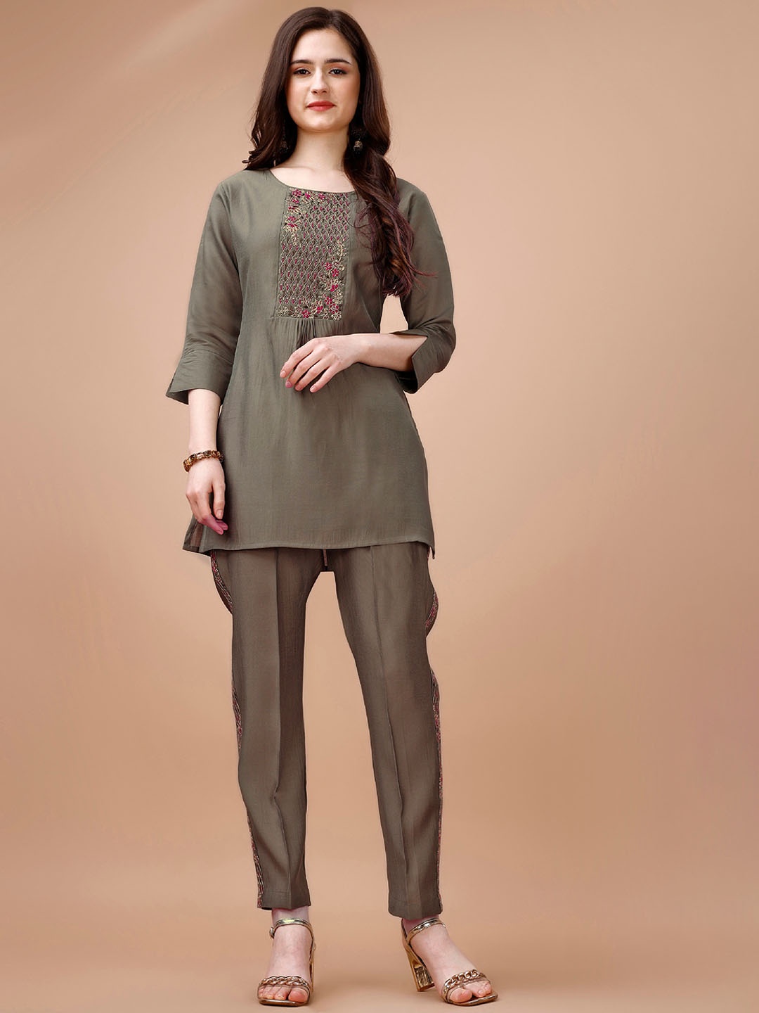 

MOJILAA Embroidered Tunic With Trousers, Taupe