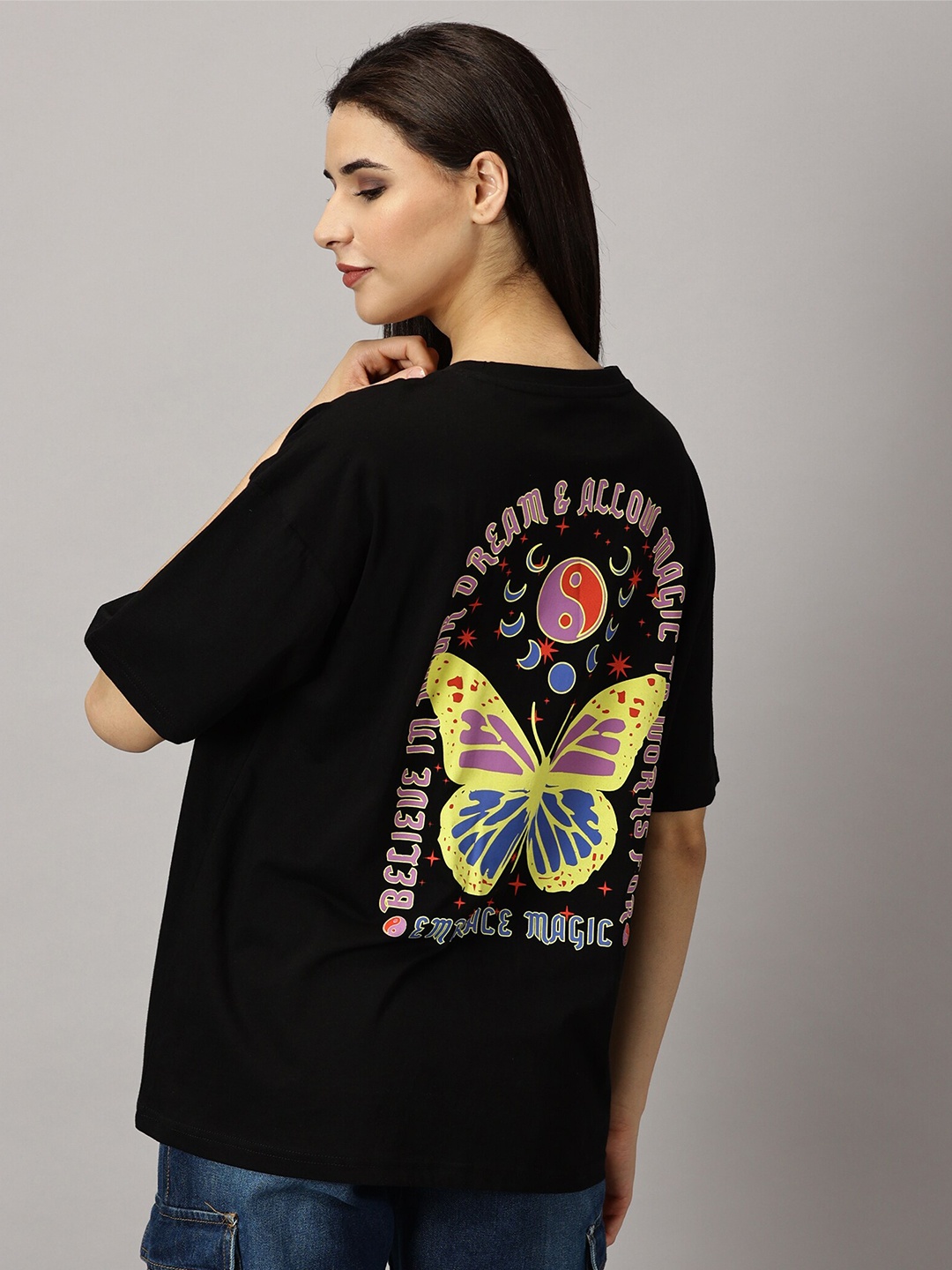 

THE HOLLANDER Graphic Printed Drop Shoulder Sleeves Cotton Oversized T-shirt, Black