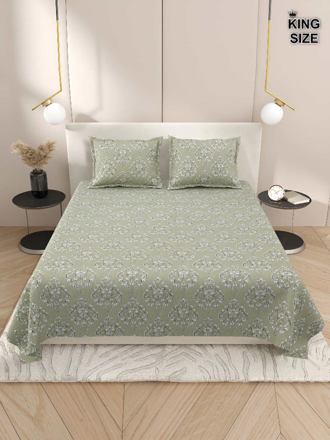 

DREAM WEAVERZ Green & White Floral Cotton 220 TC Super King Bedsheet with 2 Pillow Covers