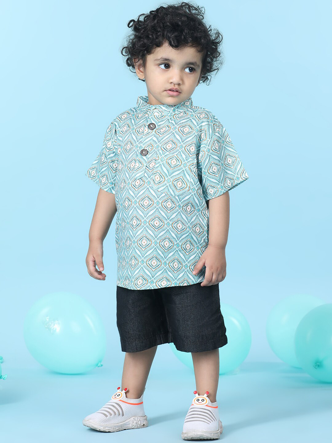 

Cutiekins Boys Printed T-shirt With Shorts, Turquoise blue