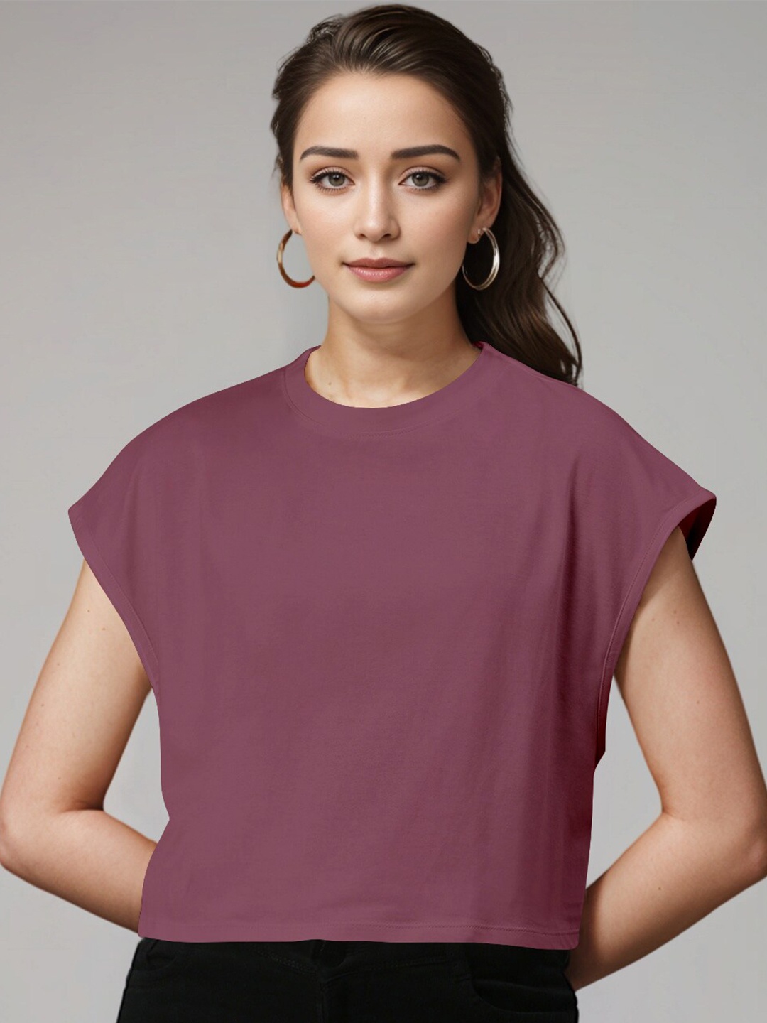 

Huetrap Pure Cotton Extended Sleeves Boxy Crop T-shirt, Maroon