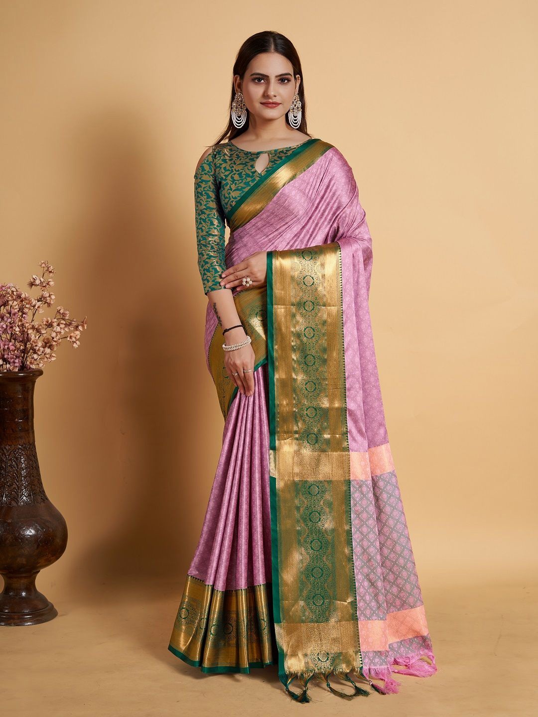 

Sarvada Woven Design Zari Banarasi Saree with Tassels, Peach