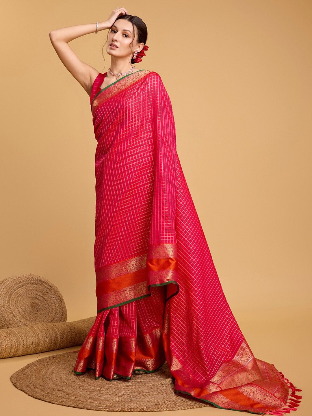 

Sarvada Checked Zari Banarasi Saree, Pink