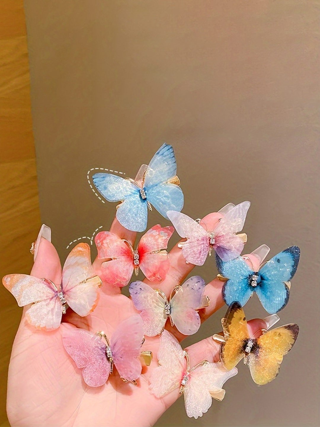 

LYTIX Girls Set of 6 Butterfly Alligator Hair Clips, Assorted