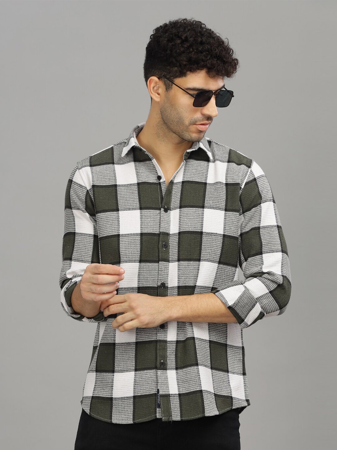 

PAUL STREET Standard Slim Fit Spread Collar Checked Cotton Casual Shirt, Green