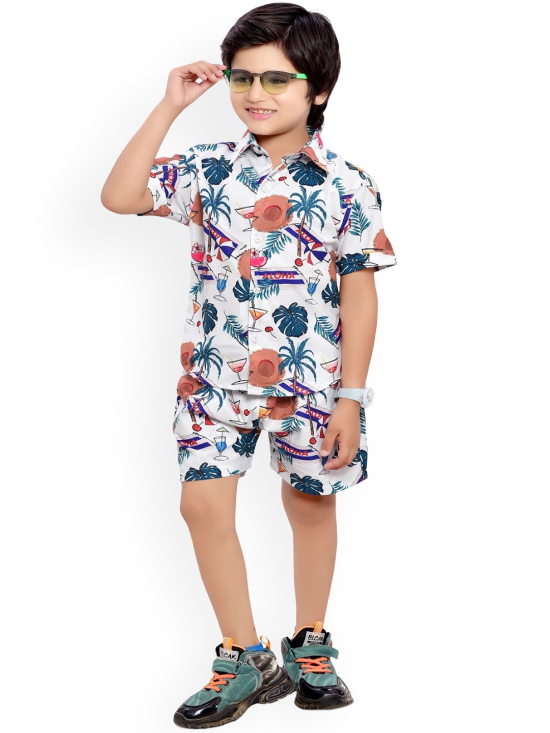 

BAESD Boys Printed Shirt with Shorts, White