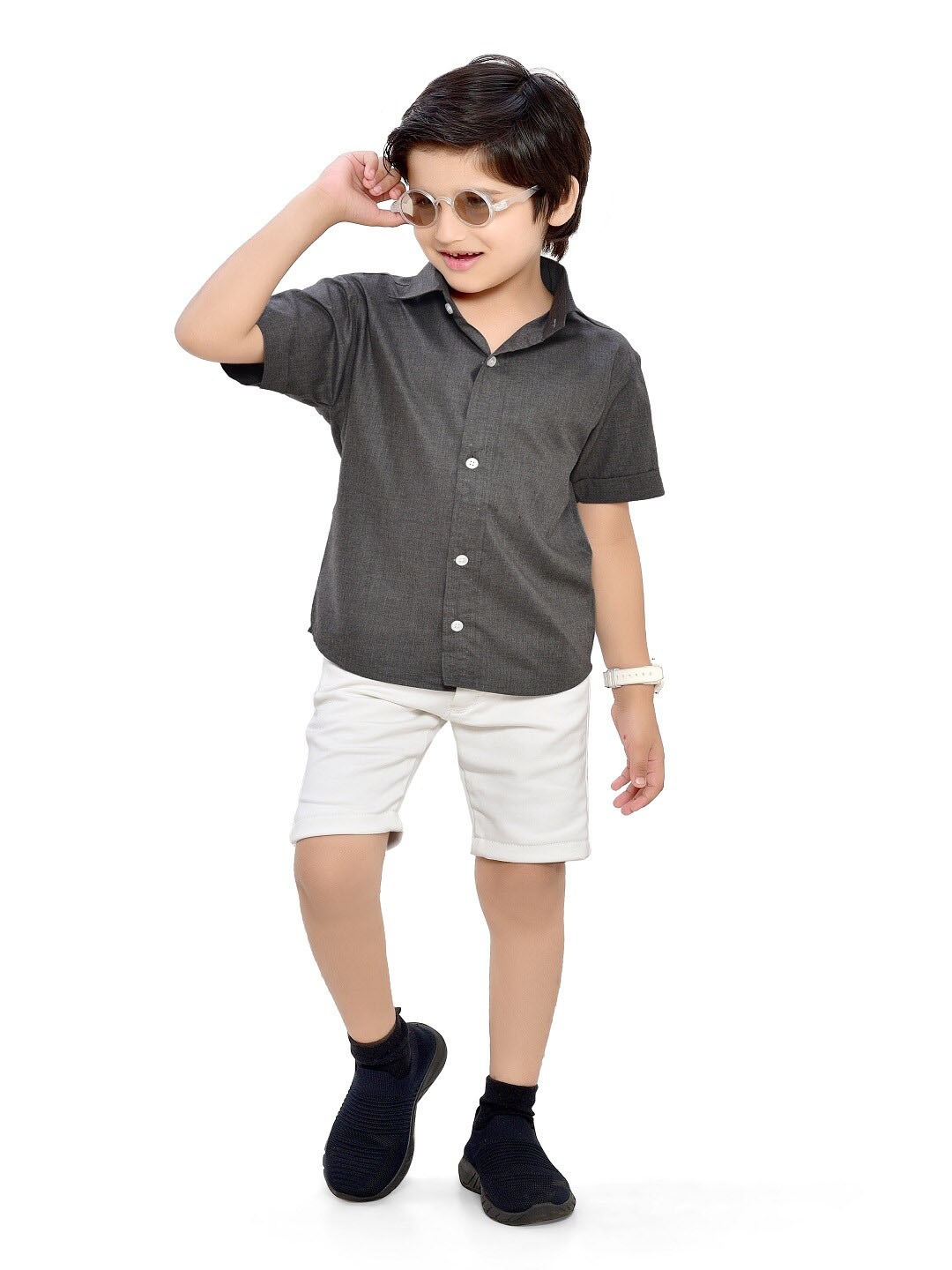 

BAESD Boys Comfort Spread Collar Short Sleeves Cotton Casual Shirt, Grey