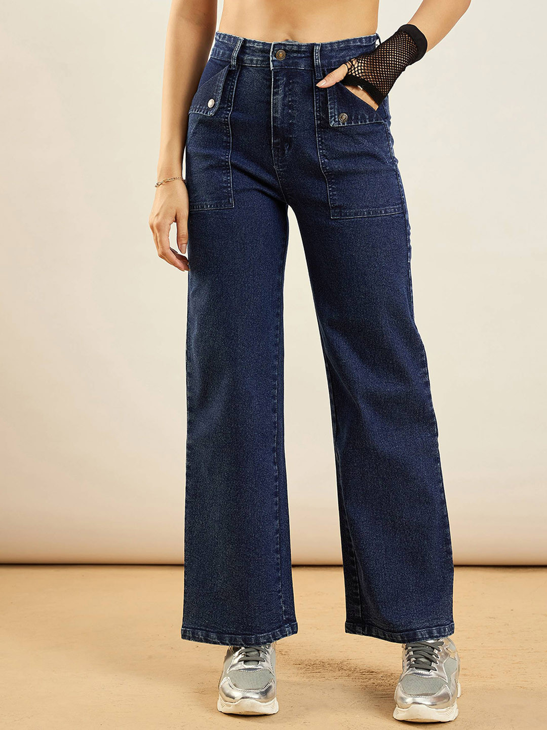 

SASSAFRAS Women Straight Fit High-Rise Clean Look Acid Wash Stretchable Jeans, Blue