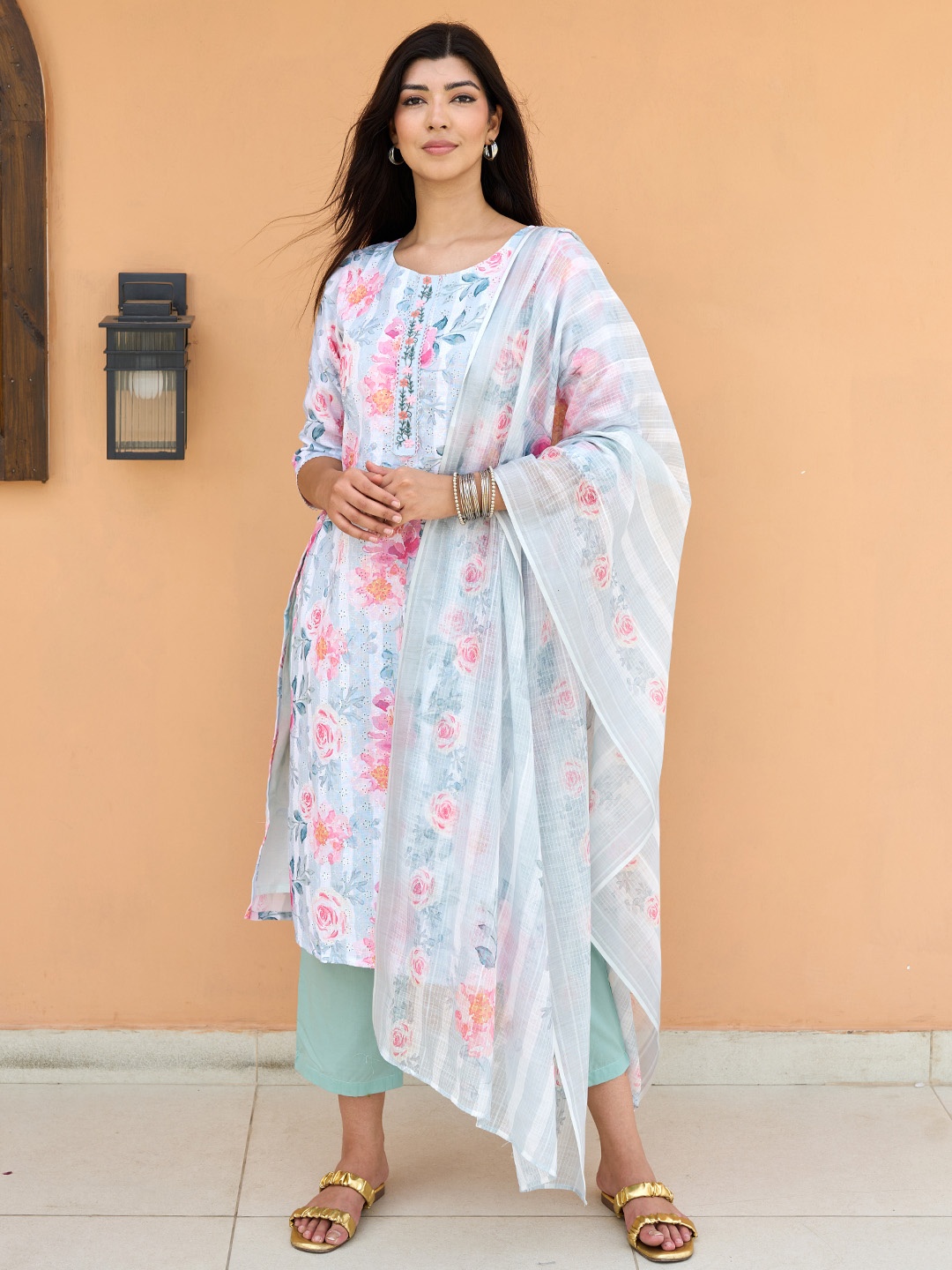 

Libas Floral Printed Round Neck Three-Quarter Sleeves Thread Work Kurta Set, Grey