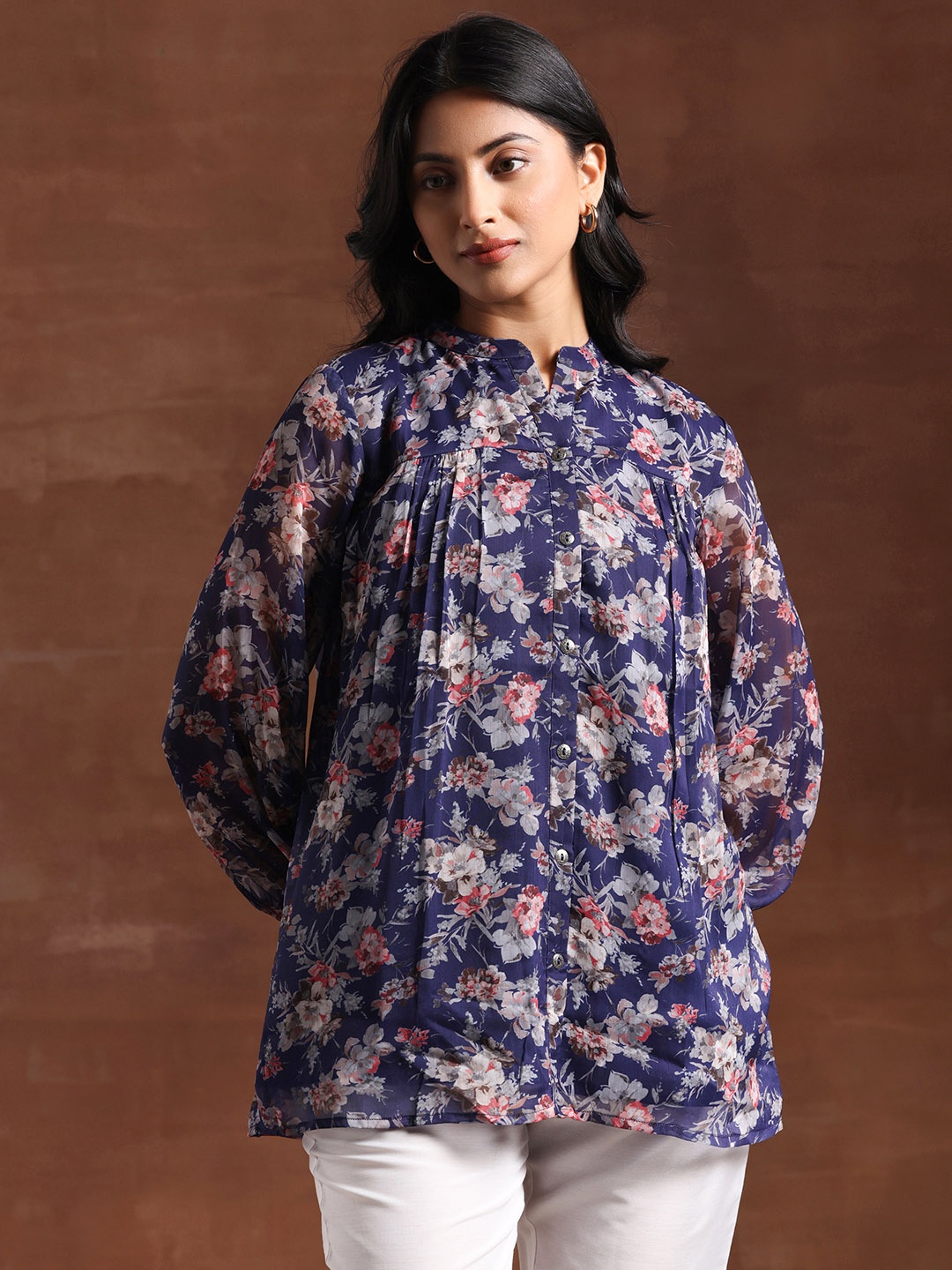 

Libas Floral Printed Mandarin Collar Pleated Front Open A-Line Kurti, Navy blue