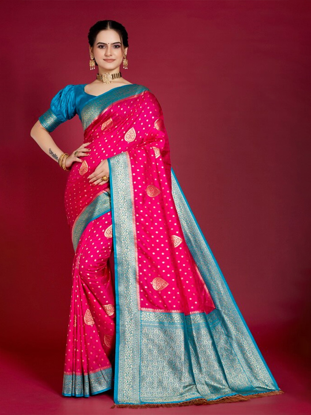 

Aagiri Woven Design Zari Organza Banarasi Saree, Pink