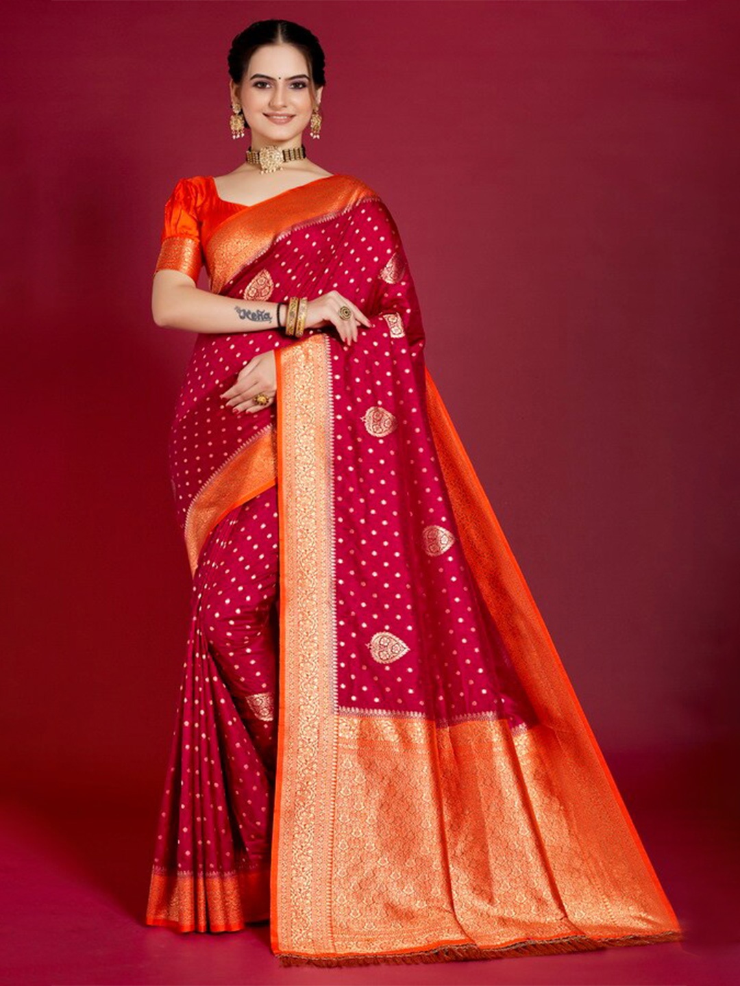 

Aagiri Ethnic Motifs Zari Organza Banarasi Saree, Burgundy