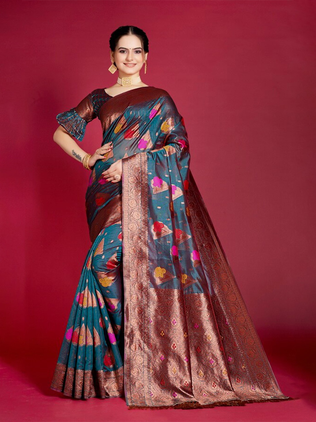 

Aagiri Floral Woven Design Zari Organza Banarasi Saree, Teal