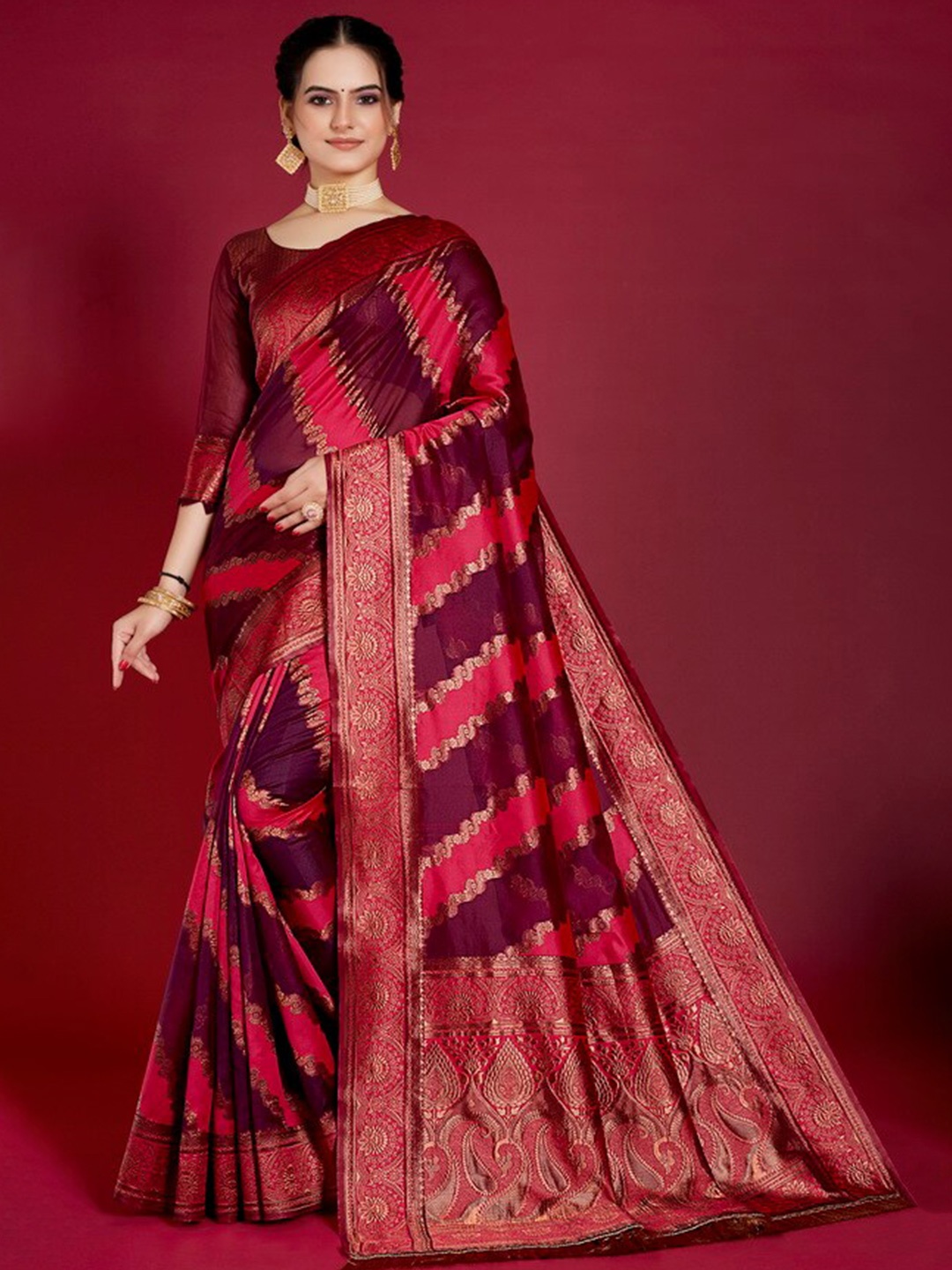 

Aagiri Striped Woven Design Zari Organza Banarasi Saree, Purple