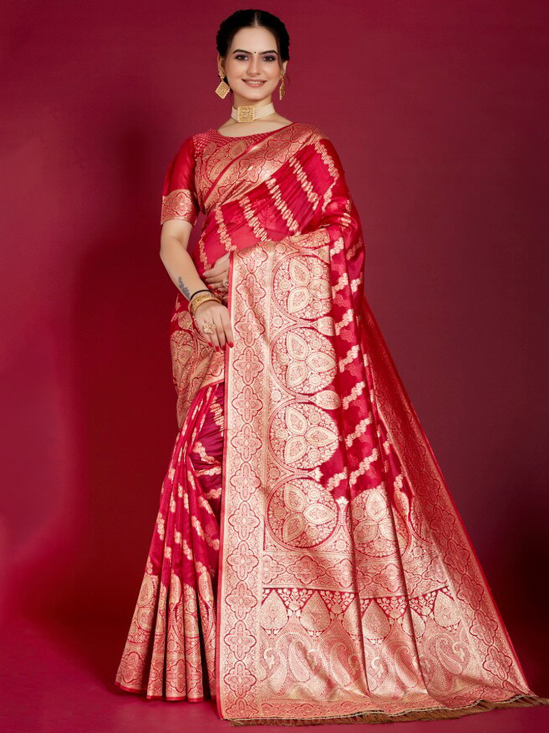 

Aagiri Ethnic Motifs Woven Design Zari Organza Banarasi Saree, Pink