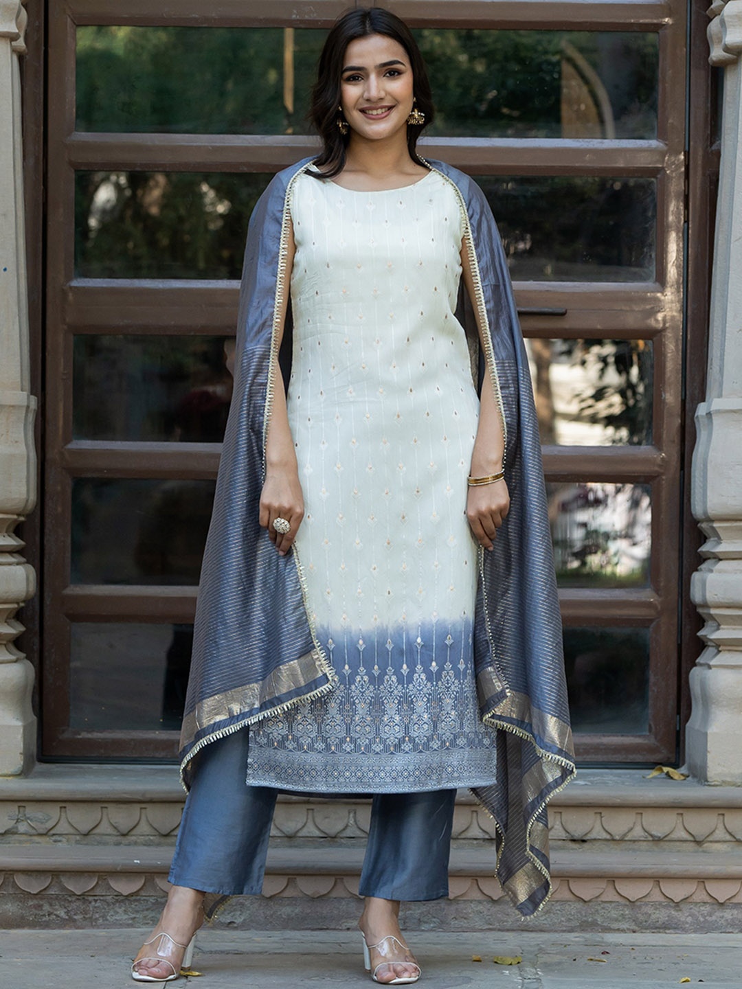 

ASPORA Ethnic Motifs Regular Pure Silk Kurta with Trousers & With Dupatta, Grey