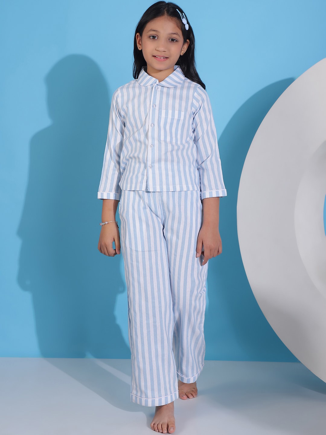 

NEUDIS Girls Striped Pure Cotton Night suit, Blue