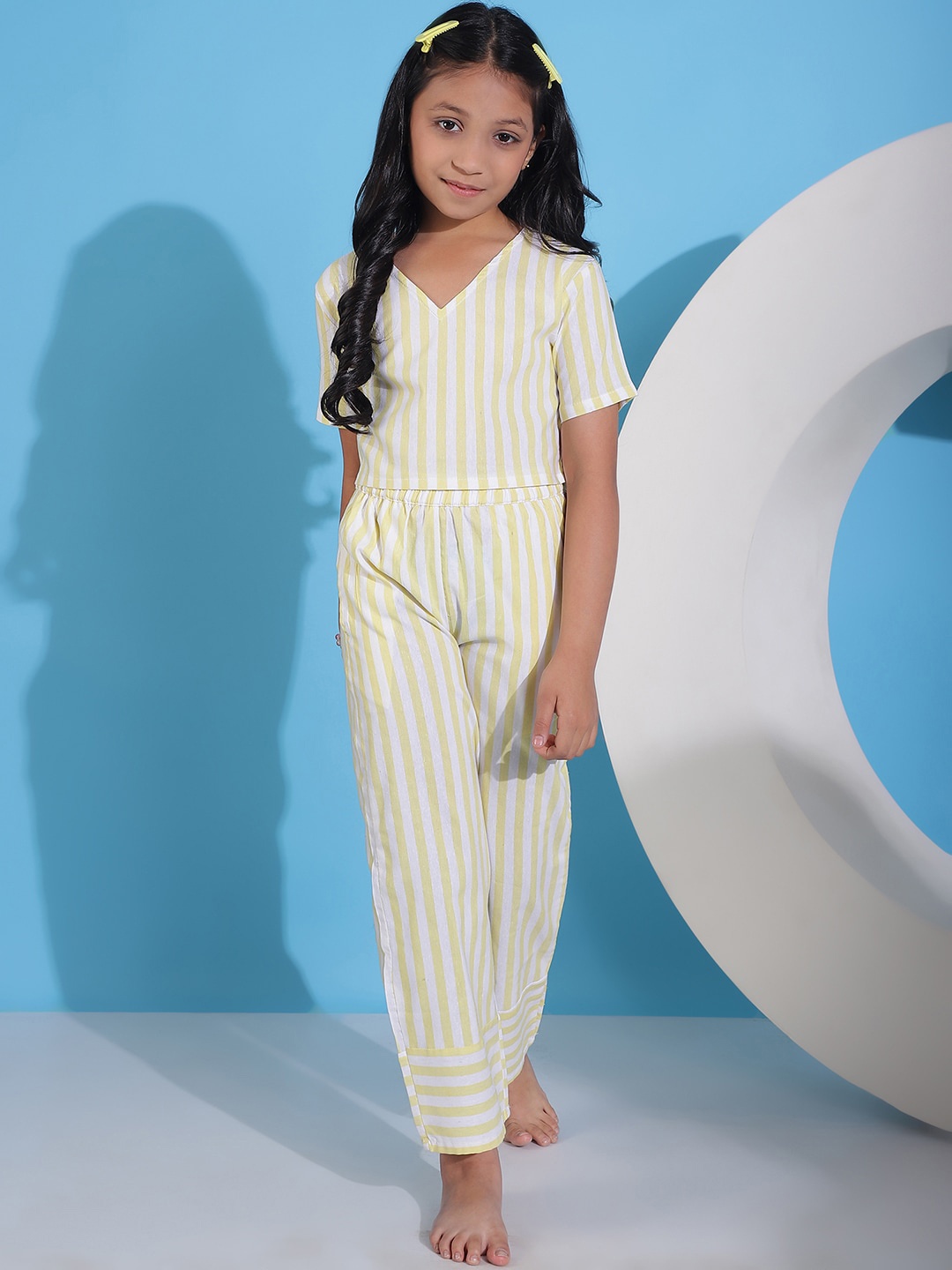 

NEUDIS Girls Striped V-Neck Pure Cotton Night suit, Yellow