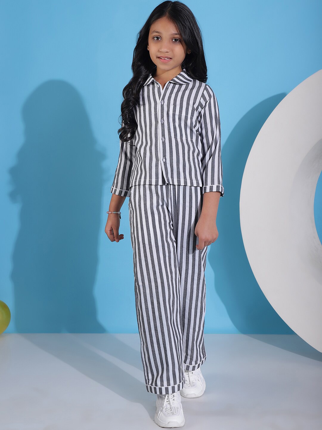 

NEUDIS Girls Striped Pure Cotton Shirt with Trousers, Black
