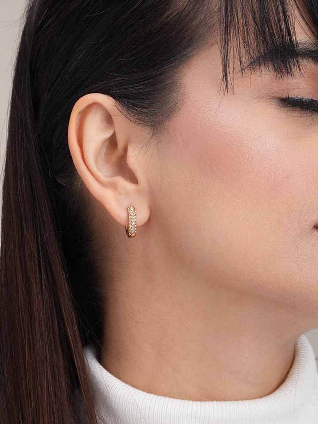 

PALMONAS Gold-Plated Stones Studded Contemporary Hoop Earrings