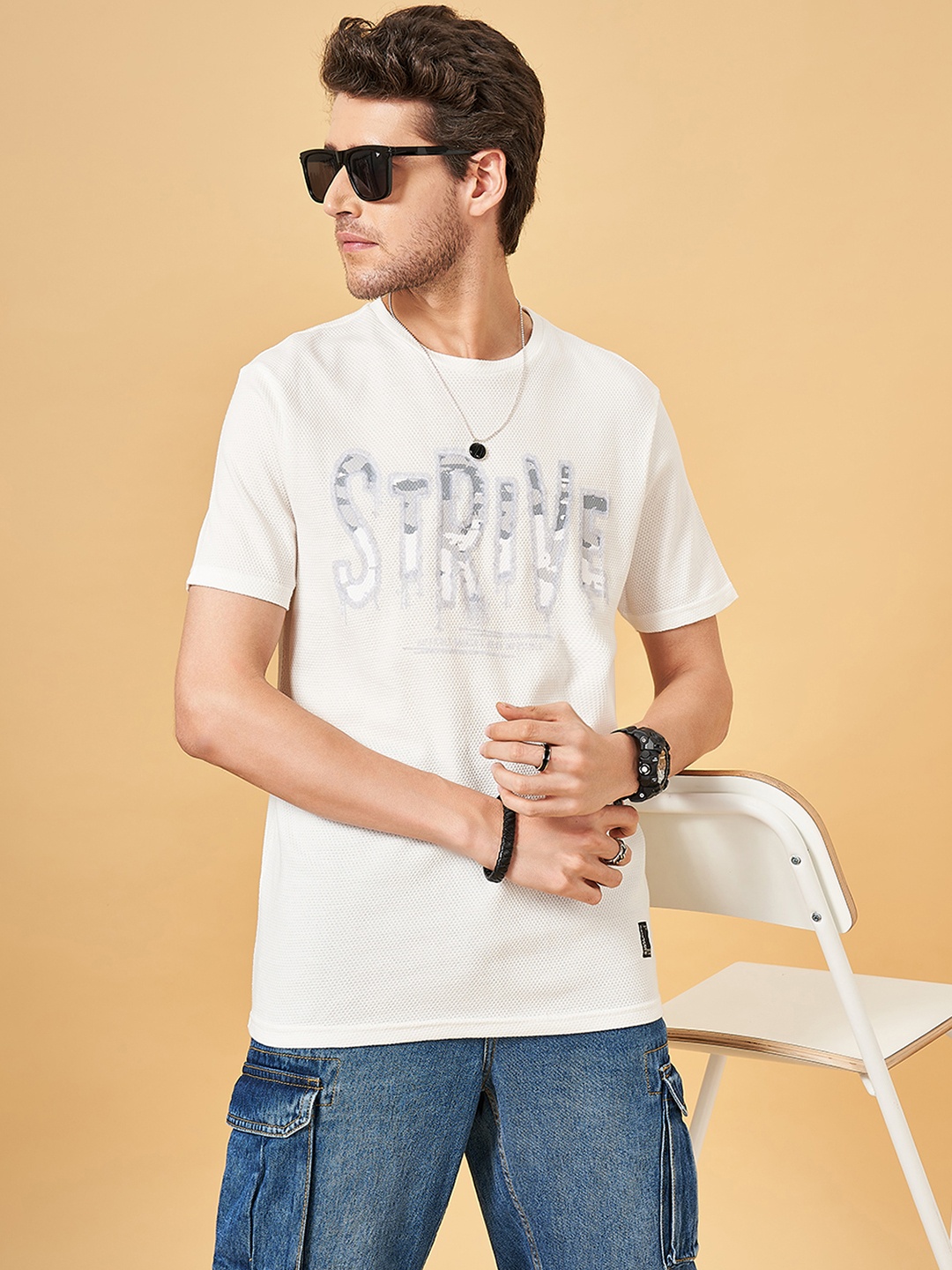 

People Typography Printed Slim Fit Cotton T-shirt, Off white