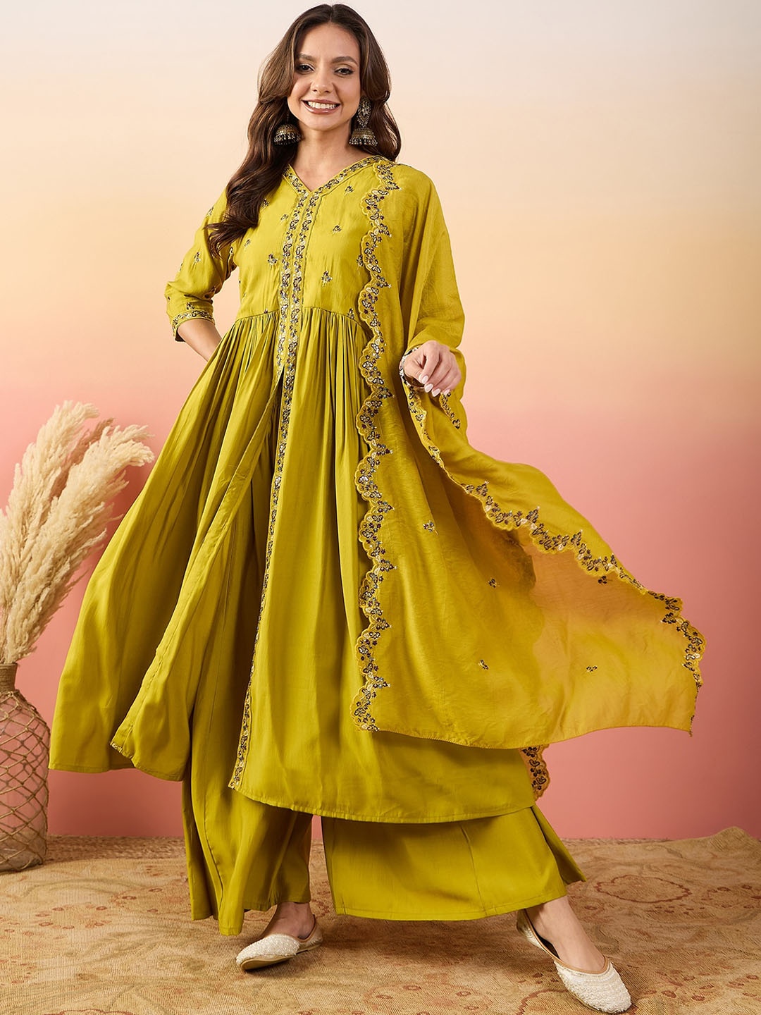 

Ariya Prints Ethnic Motifs Embroidered Thread Work Pure Silk Kurti With Palazzos & Dupatta, Yellow