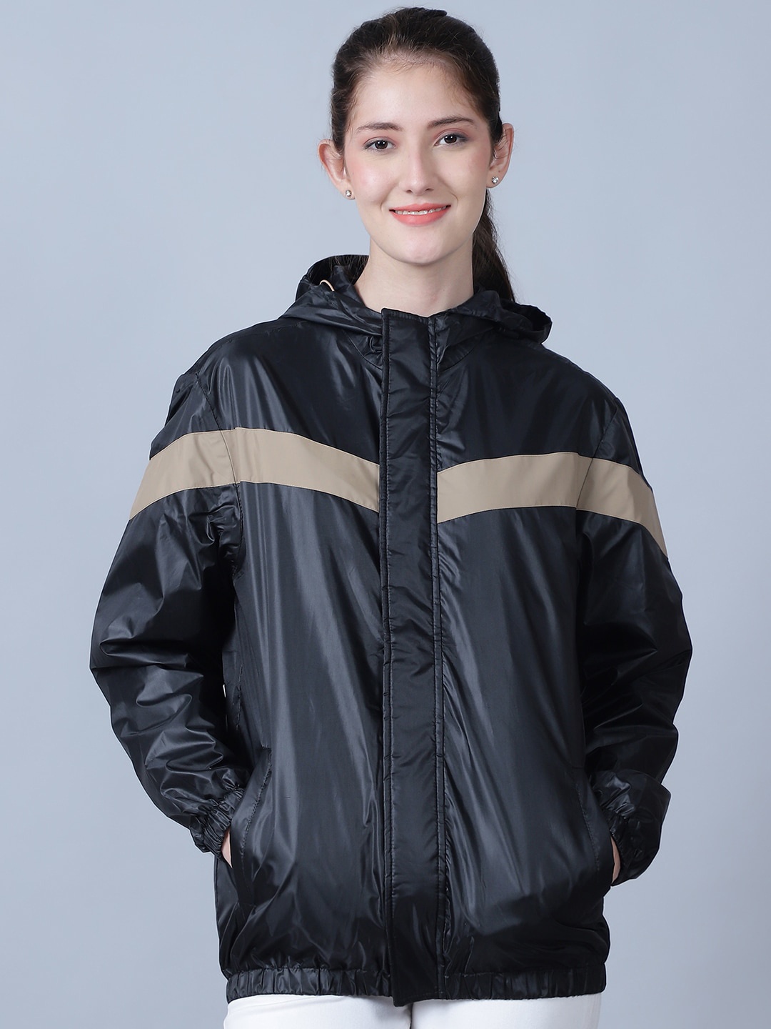 

HOUSE OF VEDAS Women Waterproof Hooded Rain Jacket, Black