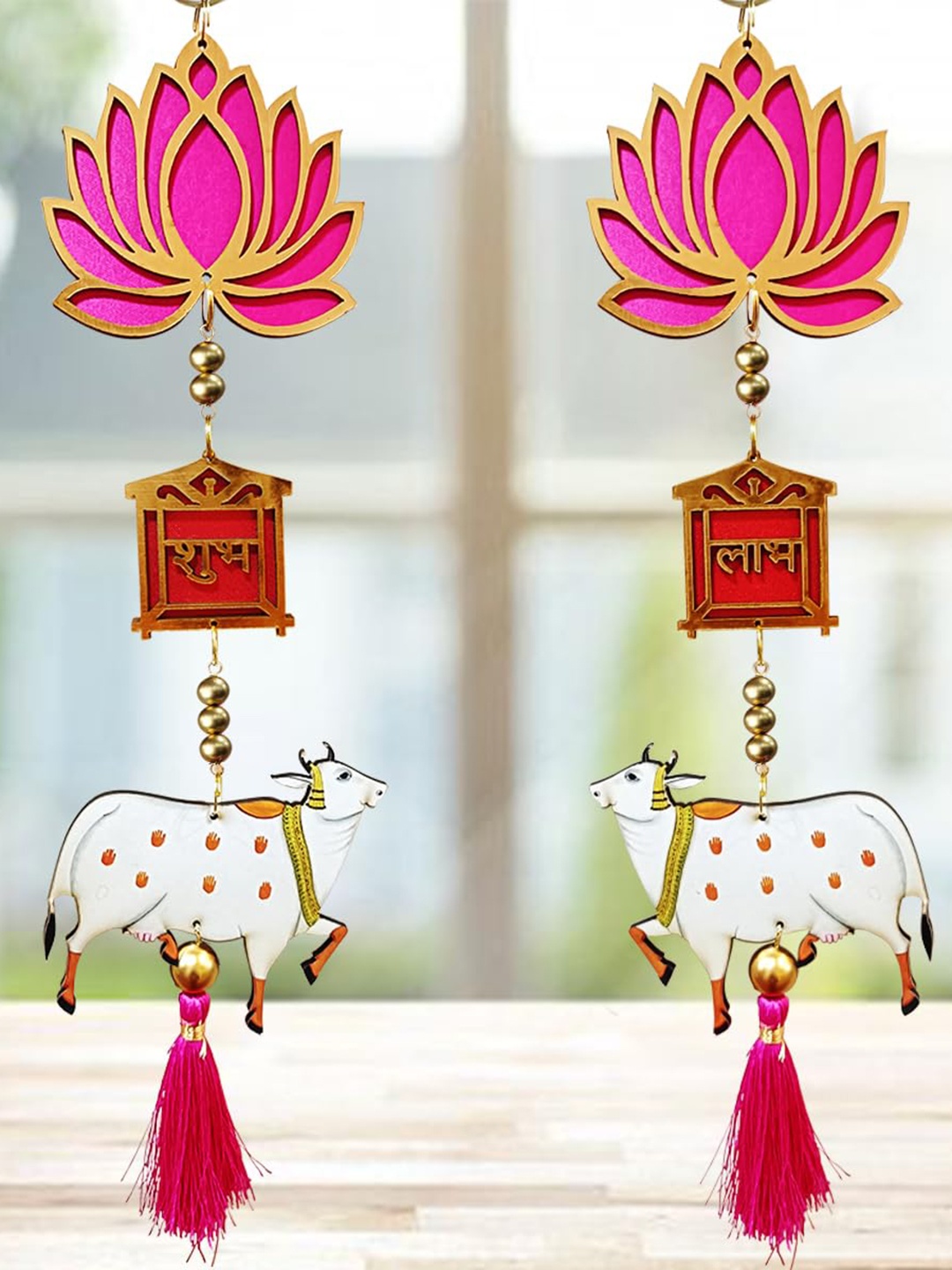 

Shubhanjali 2 Pcs Floral Lotus Cow Hanging, Pink