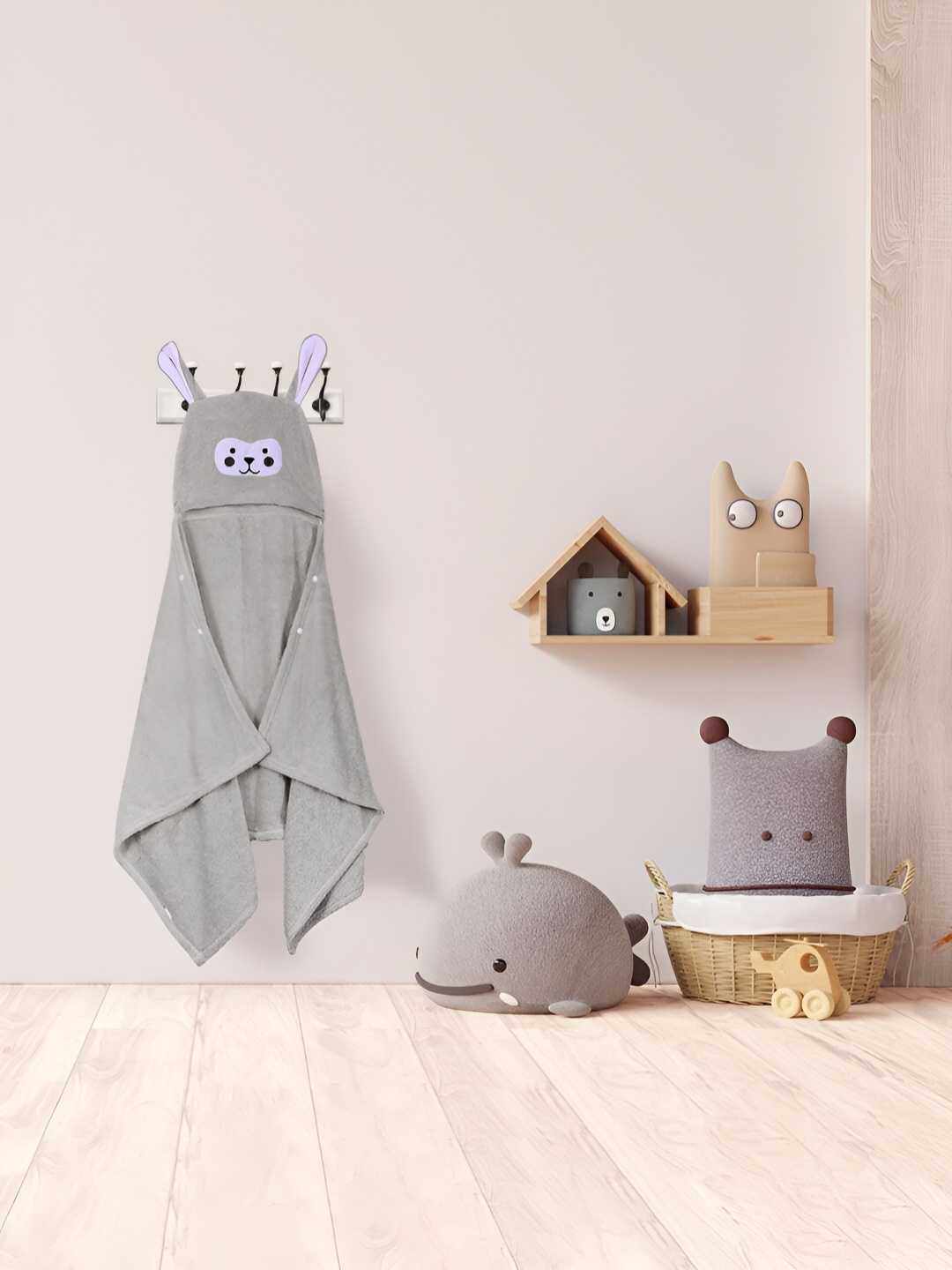 

Cortina Grey & White 380 GSM Bath Towel