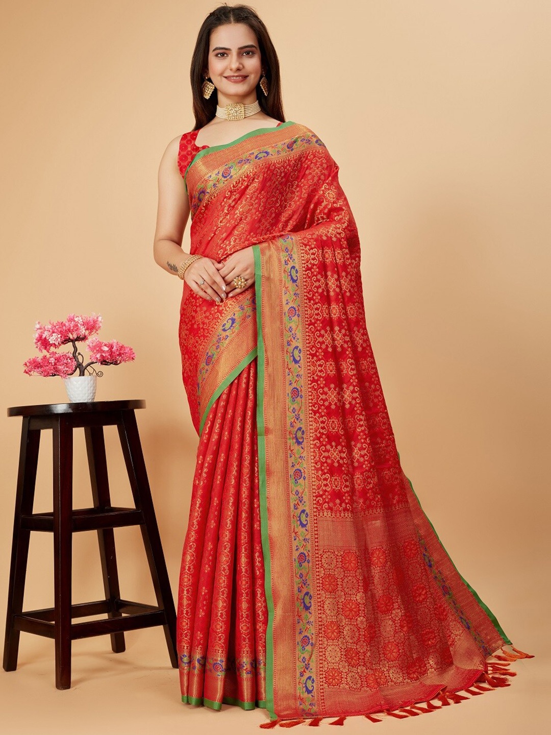 

Sarvada Woven Design Zari Patola Saree with Tassels, Red