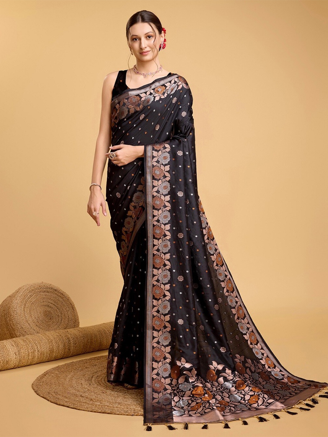 

Sarvada Floral Zari Silk Designer Banarasi Saree, Black
