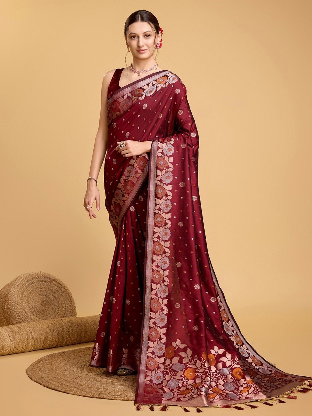 

Sarvada Floral Zari Silk Designer Banarasi Saree, Maroon