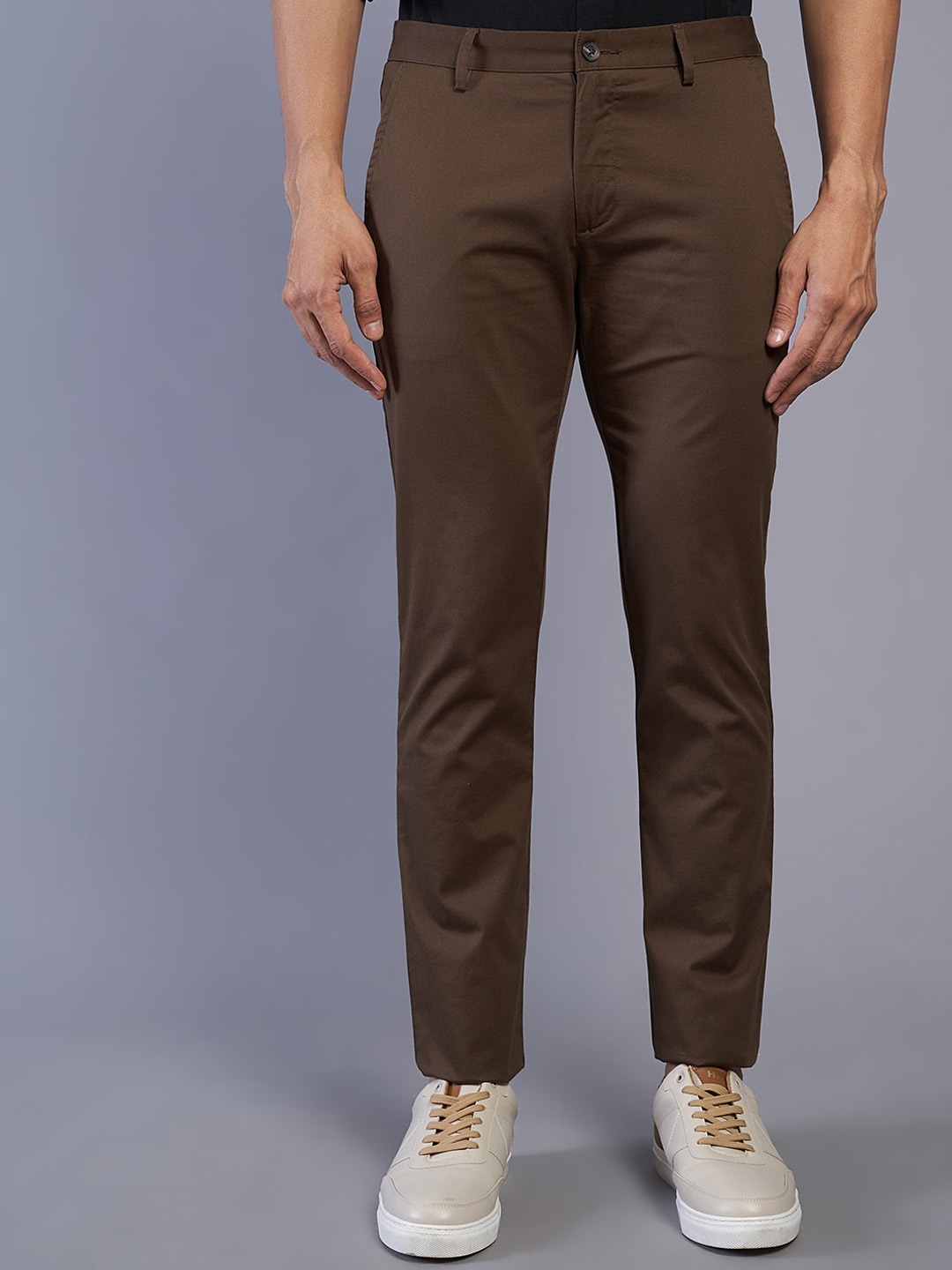 

Greenfibre Men Slim Fit Mid-Rise Cotton Chinos Trousers, Brown