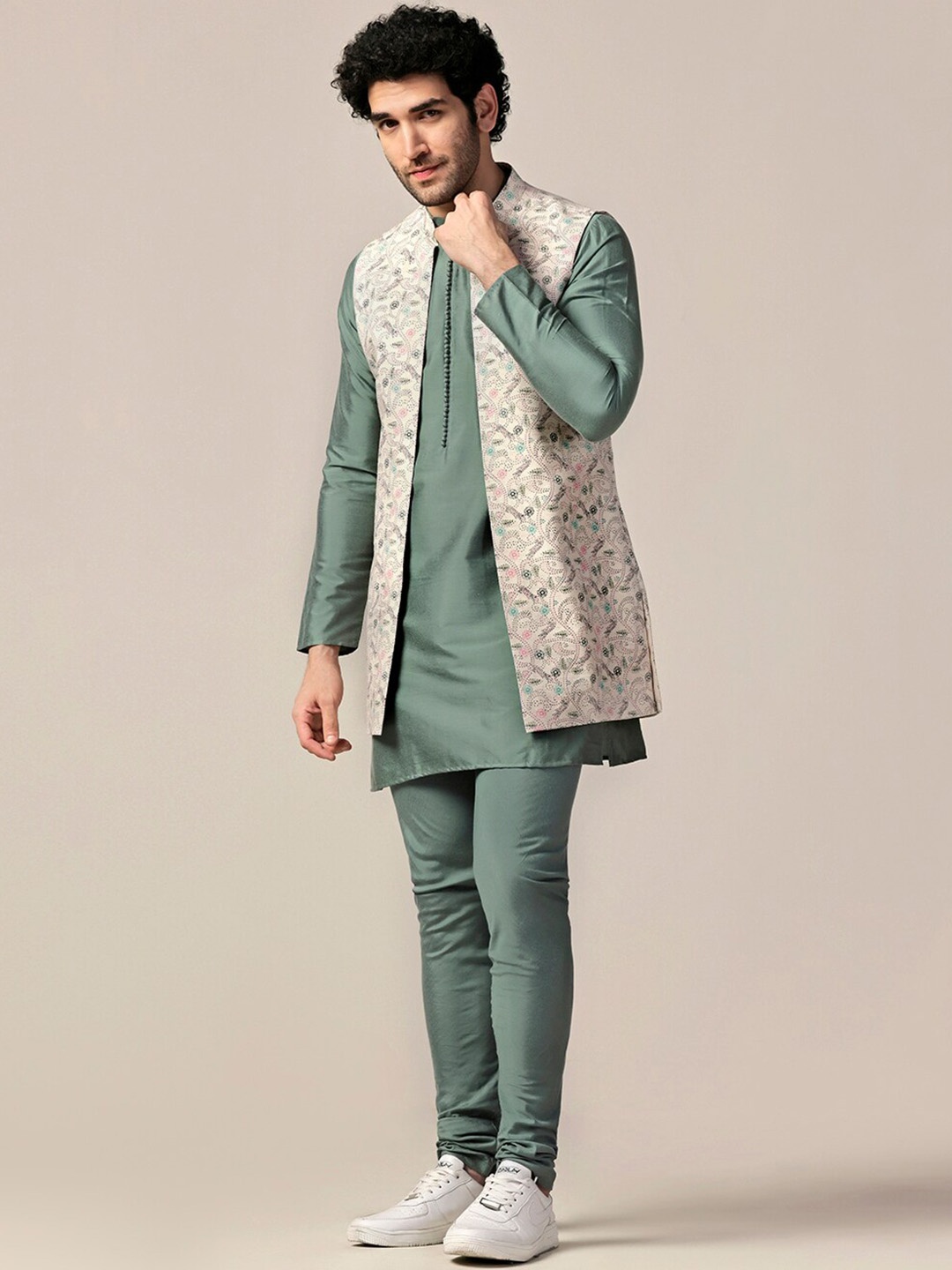 

KISAH PLUS Printed Mandarin Collar Nehru Jacket, Beige