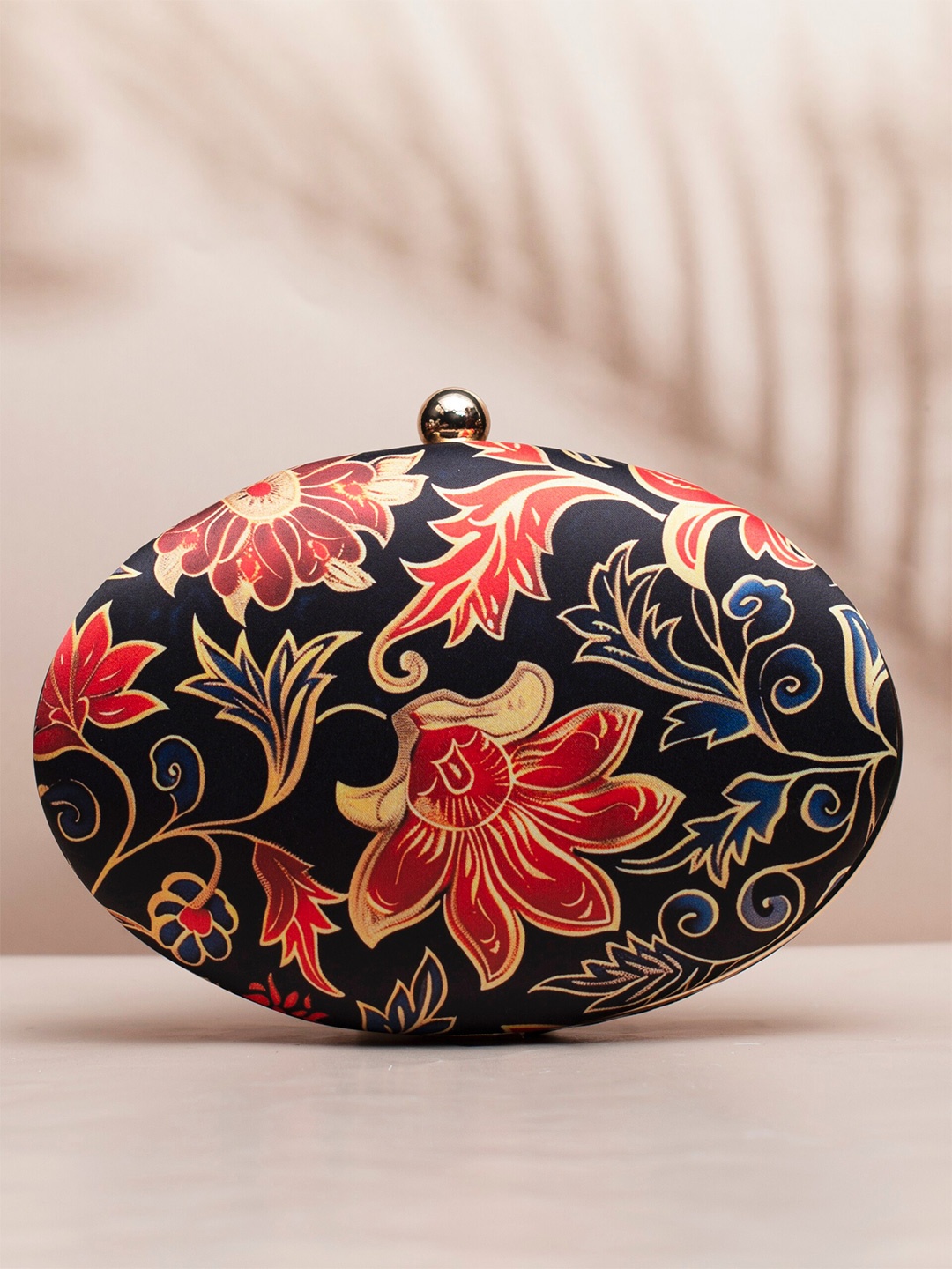 

ARTKLIM Floral Printed Box Clutch, Black