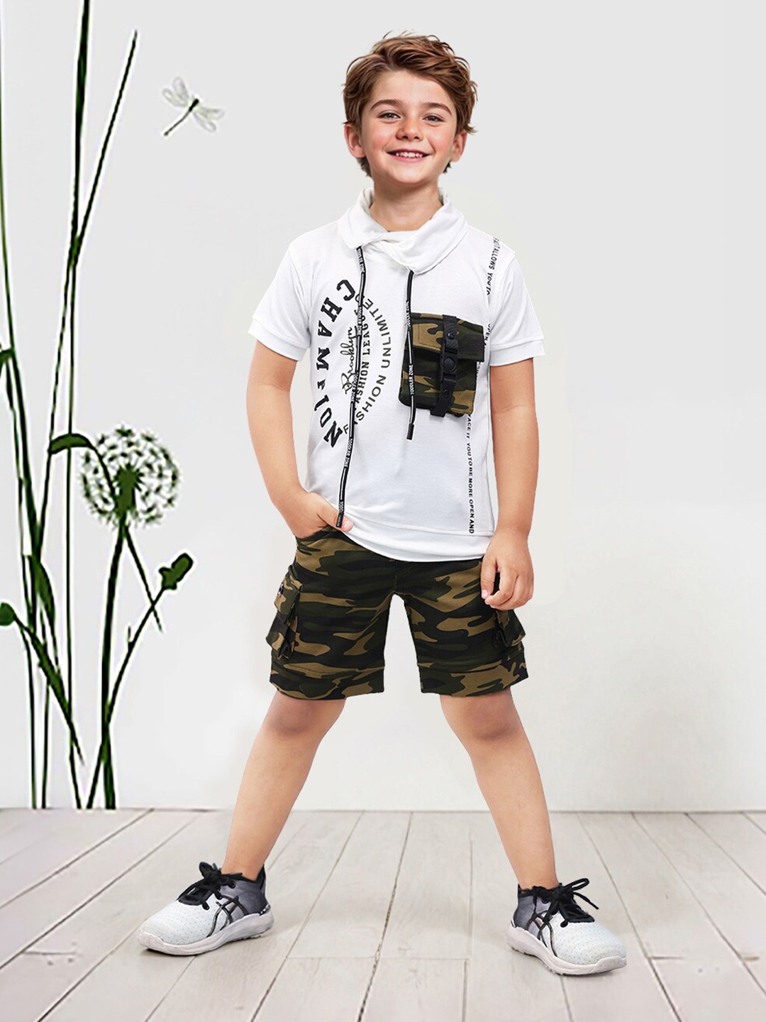 

Toonyport Boys Graphic Printed Pure Cotton T-shirt with Shorts, White