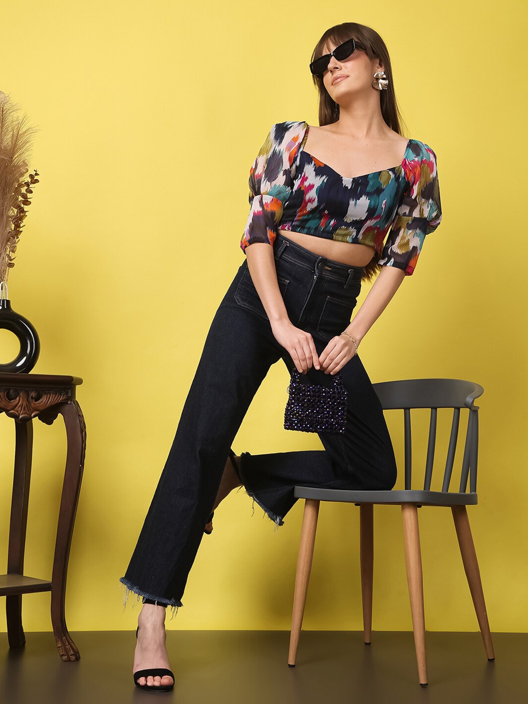 

MINOS Floral Printed Sweetheart Crop Top, Black