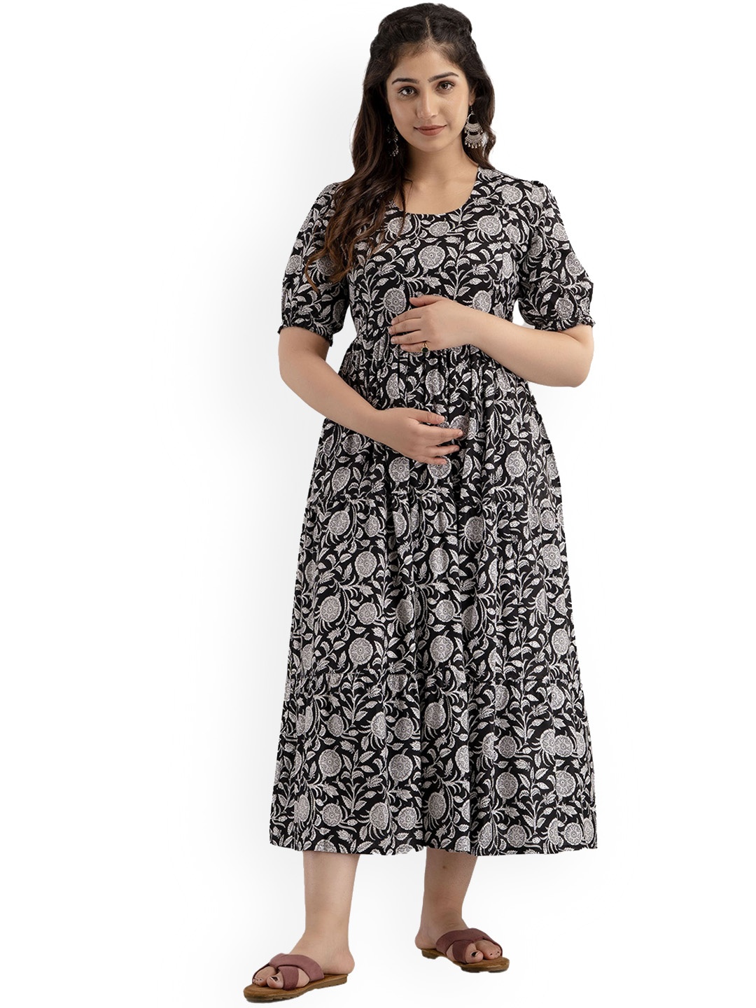 

Charnest Ethnic Motifs Print Puff Sleeves Maternity Fit & Flare Dress, Black