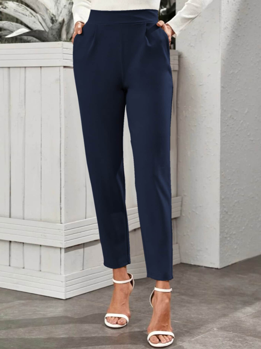 

Dream Beauty Fashion Virat Women Mid-Rise Easy Wash Regular Trousers, Navy blue