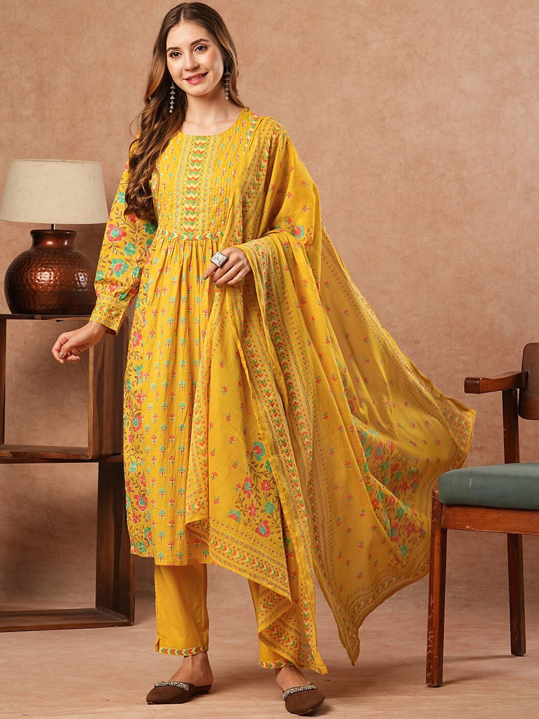 

FASHOR Floral Printed Round Neck Pure Cotton Kurta with Trousers & Dupatta, Yellow