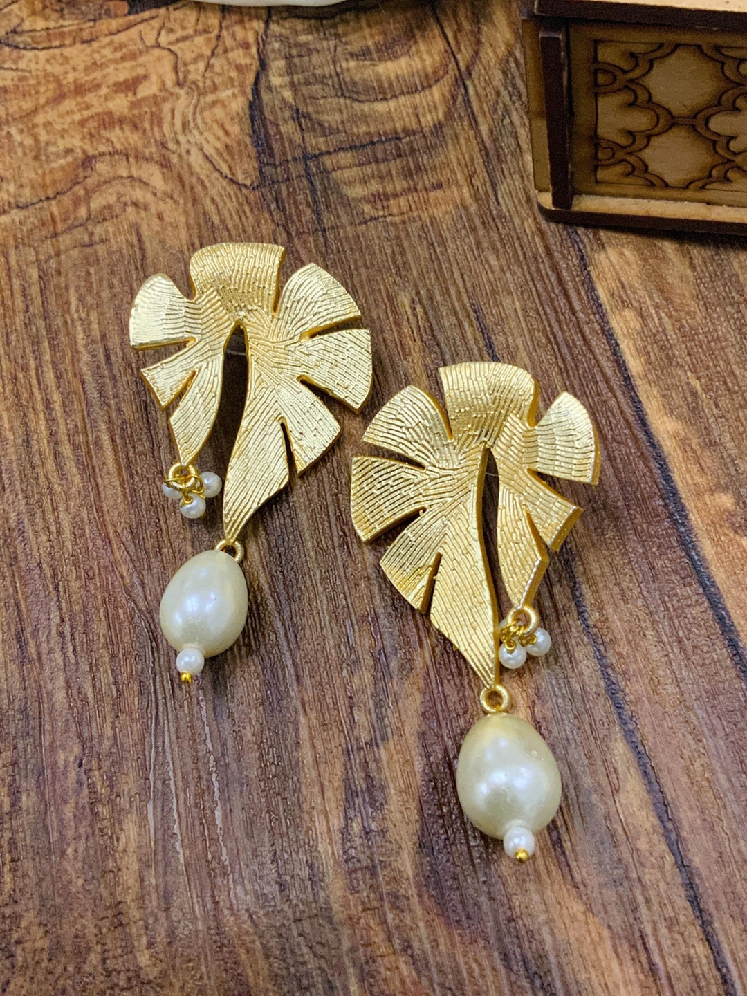 

ABDESIGNS Gold-Plated Classic Drop Earrings