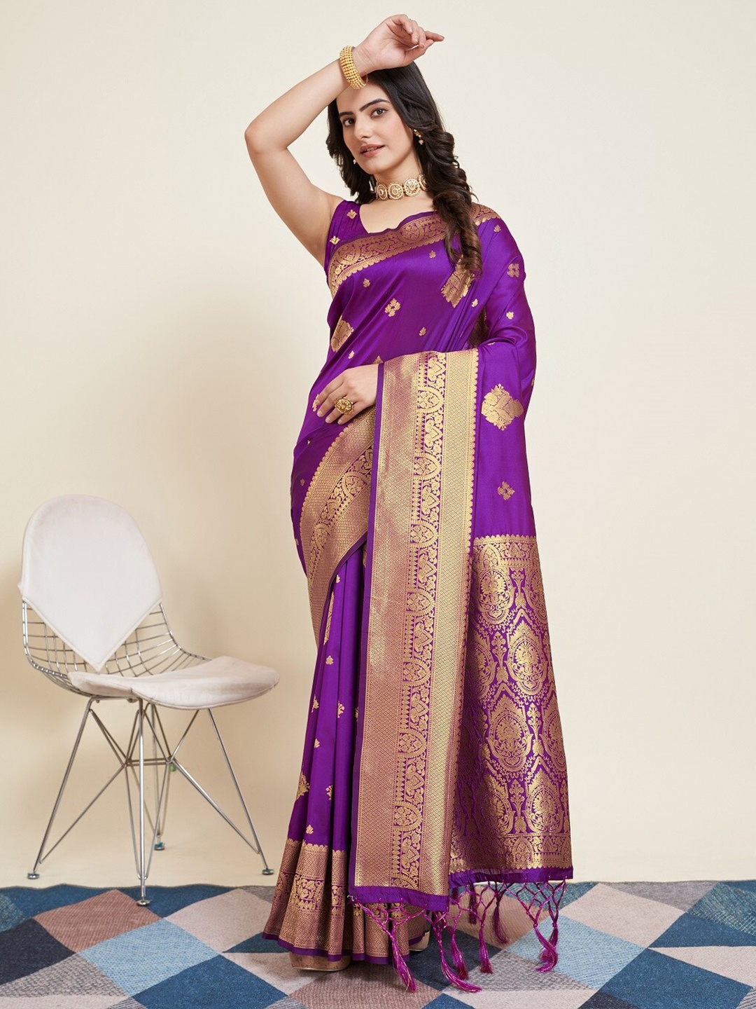 

Sarvada Ethnic Motifs Woven Design Zari Banarasi Saree, Purple