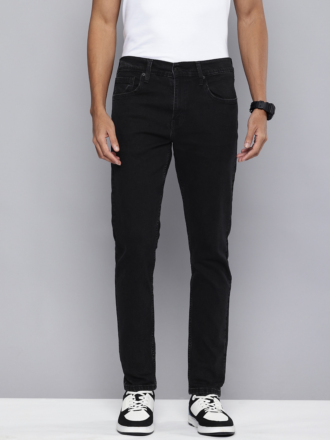 

Levis Men 512 Slim Tapered Fit Light Fade Stretchable Jeans, Black