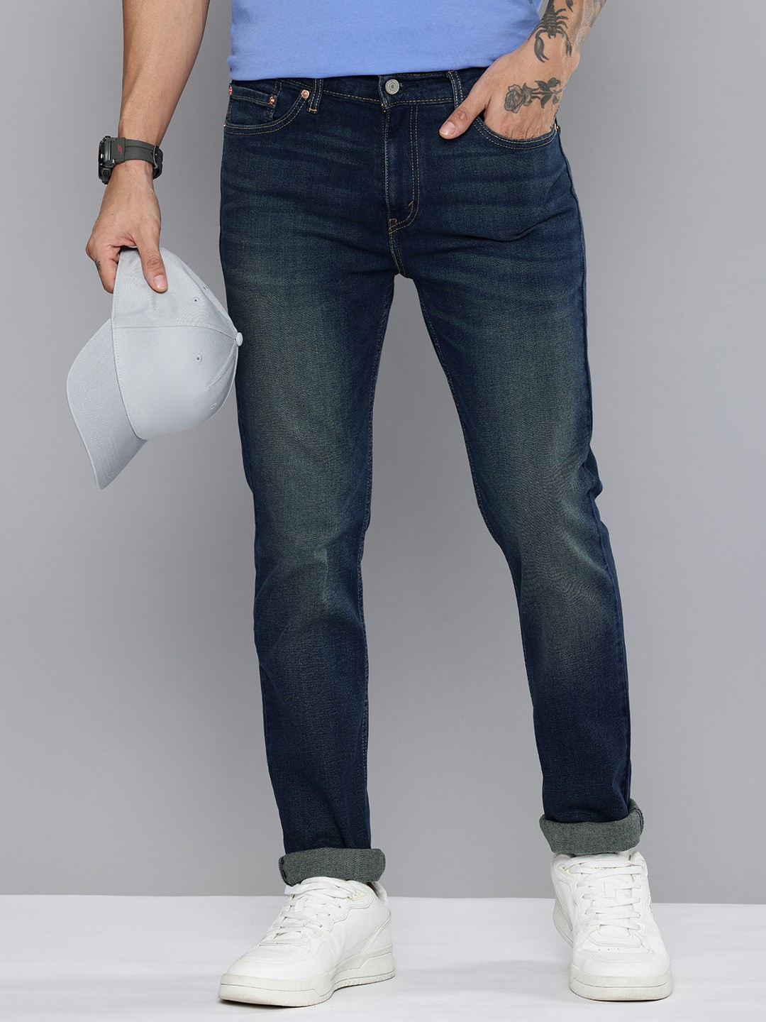 

Levis Men 511 Slim Fit Light Fade Stretchable Jeans, Blue