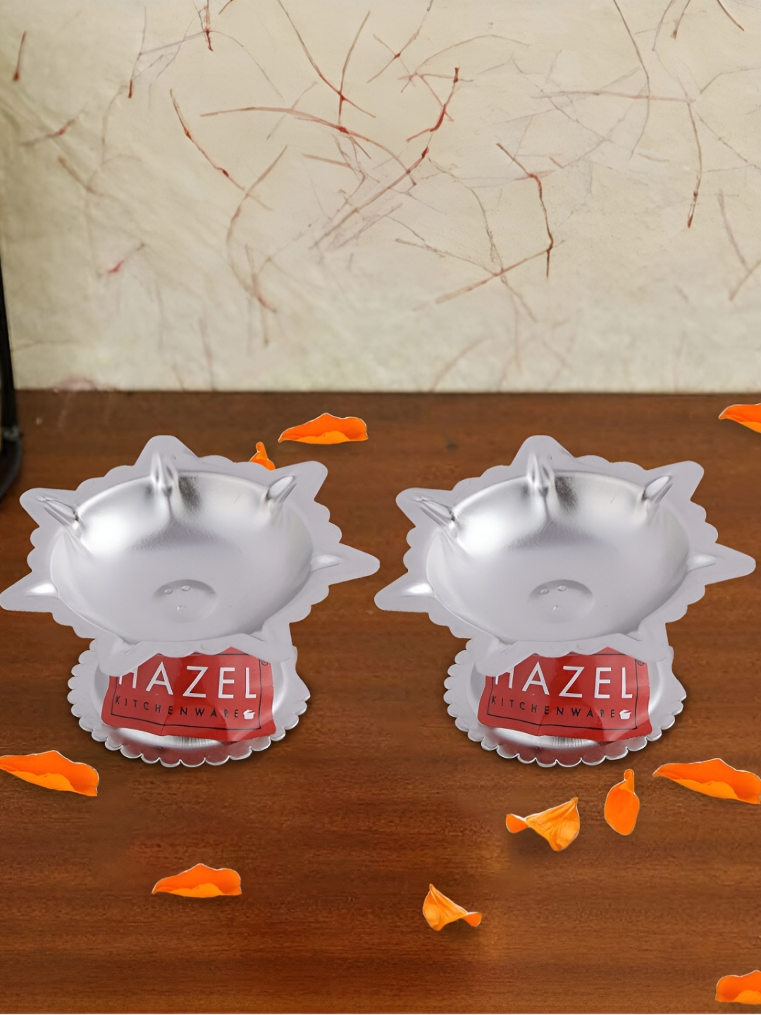 

HAZEL Saptawati Silver Toned 2 Pieces Diyas
