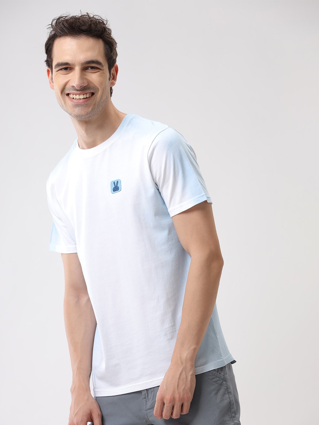 

WROGN Round Neck Slim Fit T-shirt, Blue